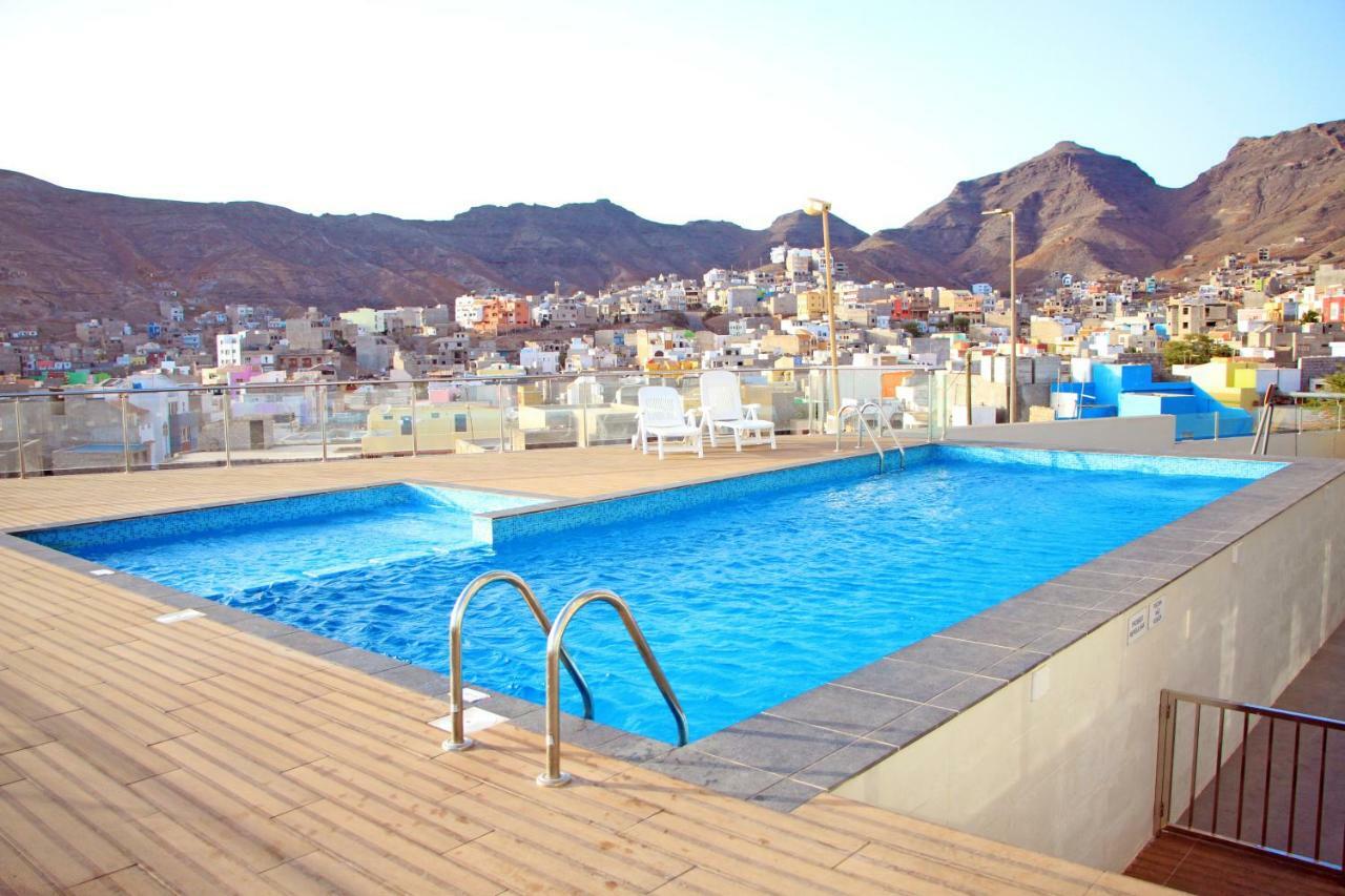 Apartment With Pool In Mindelo Bagian luar foto